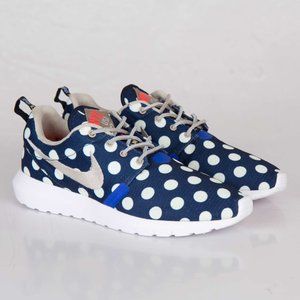 Nike Roshe Run Blue & White Polka Dot